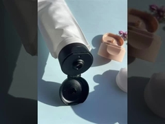 เปลี่ยนแปลงการบรรจุเครื่องสําอางของคุณด้วยท่อกระเป๋ากระเป๋า