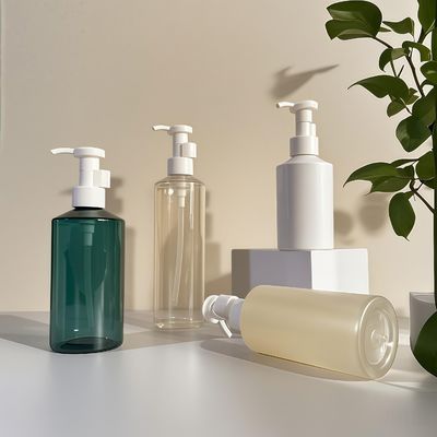 ขวดปั๊มโลชั่นทรงกระบอก PET ขนาด 300ml-500ml สำหรับบรรจุภัณฑ์เครื่องสำอาง พร้อมพิมพ์โลโก้ที่ปรับแต่งได้