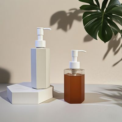 ขวดพลาสติก PET ทรงตรงหกเหลี่ยม พร้อมหัวปั๊มสำหรับโลชั่นหรือแชมพูขนาด 120ml 150ml 200ml