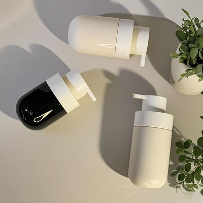 ขวดเครื่องสำอาง PET ทรงกลม อ้วน พร้อมปั๊มกด และพิมพ์สกรีนสีตามสั่งสำหรับบรรจุภัณฑ์ความงาม